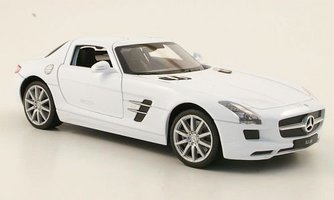 Mercedes SLS AMG (C197), weiß